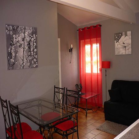 Au Mas Du Soleil Bed and Breakfast Senouillac Buitenkant foto